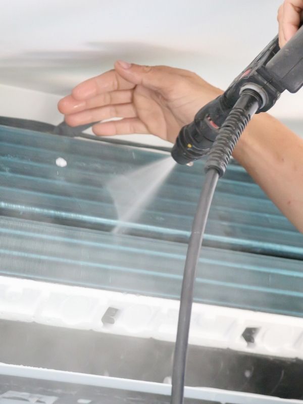 Cuci AC (Perawatan Rutin)